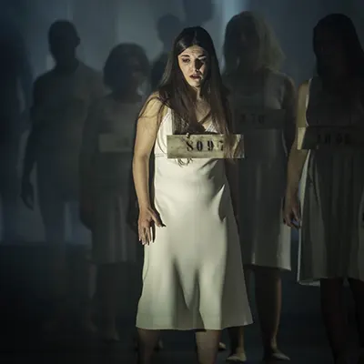 Chiara Fiorani as Euridice in Christoph Willibald Gluck’s Orfeo ed Euridice at Teatro Municipale Valli in Reggio Emilia, conducted by Alessandro De Marchi and directed by Shirin Neshat.